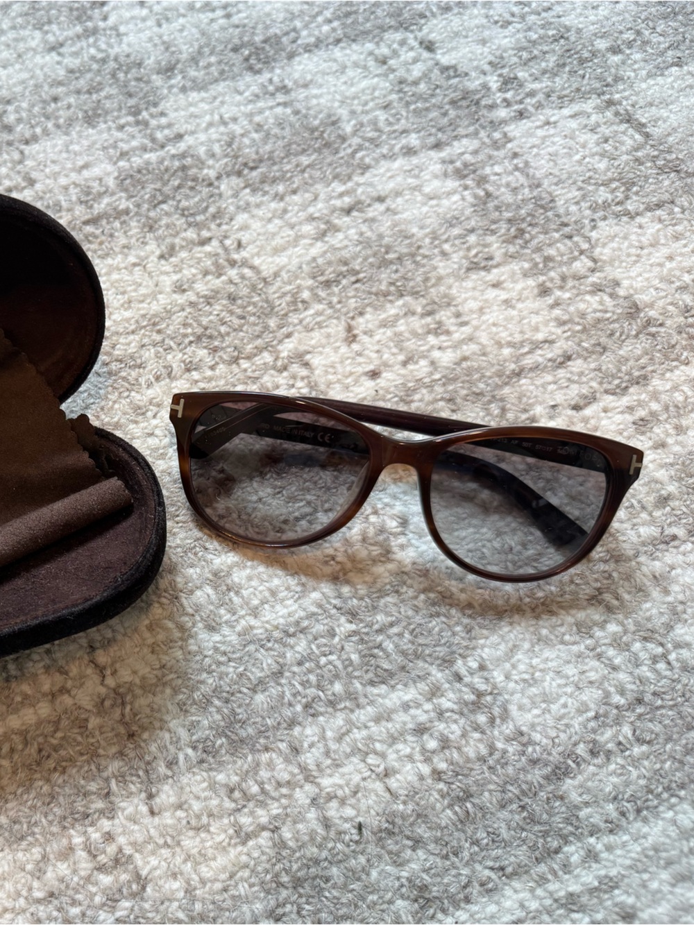 Tom Ford Brown Gradient Cat-Eye Sunglasses with Gold Temple Accent